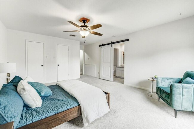 Building Photo - 10326 Bridgeland Ln