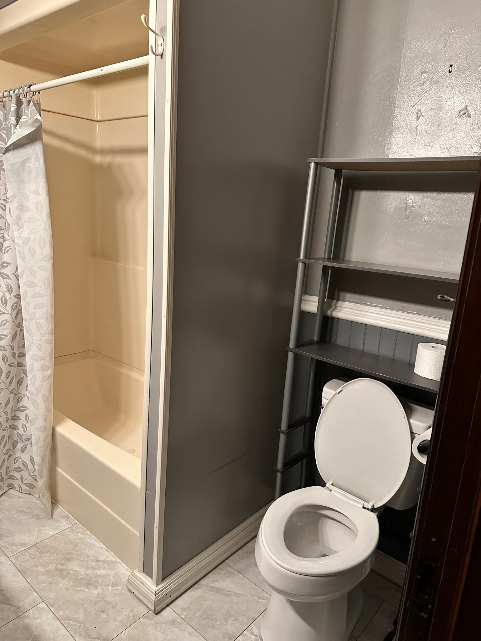 Building Photo - 17 Washington St