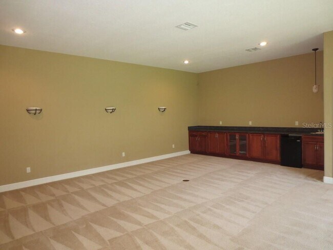 Building Photo - 1004 John Cressler Dr