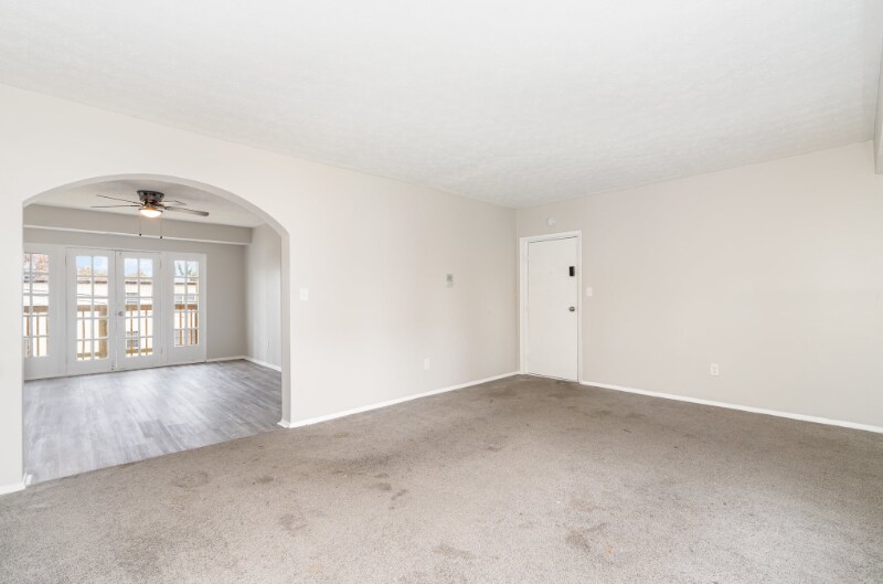 Building Photo - 562 Glenwood Ave