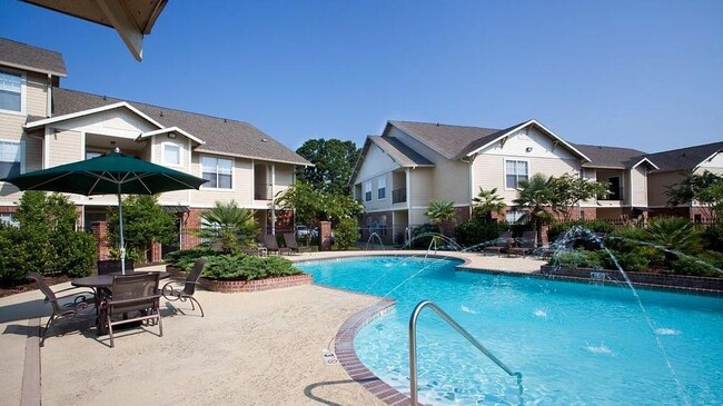 Building Photo - 6444 Jones Creek Rd