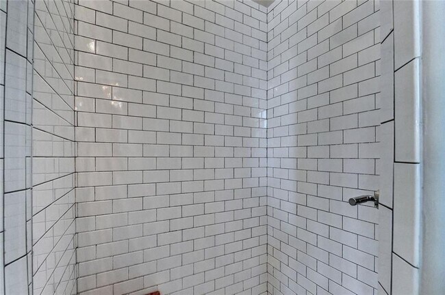 Building Photo - 2555 Brook Run