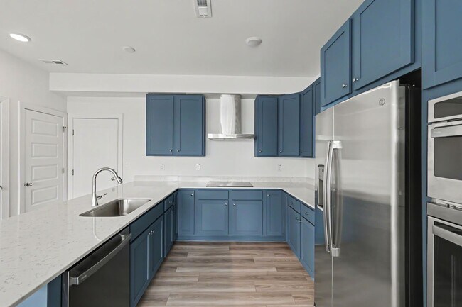 Building Photo - 705 Grove Edge Ln