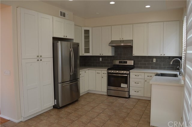 Building Photo - 15272 Rousseau Ln