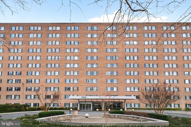 Primary Photo - 1900 Lyttonsville Rd