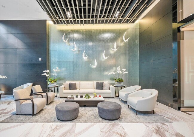 Building Photo - 851 NE 1st Ave