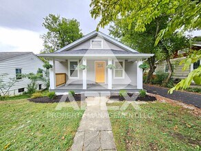 Building Photo - Craftsman Style - 2Bd 1 Ba Single Family H...