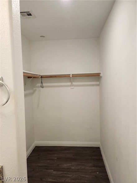 Building Photo - 4547 Pencester St
