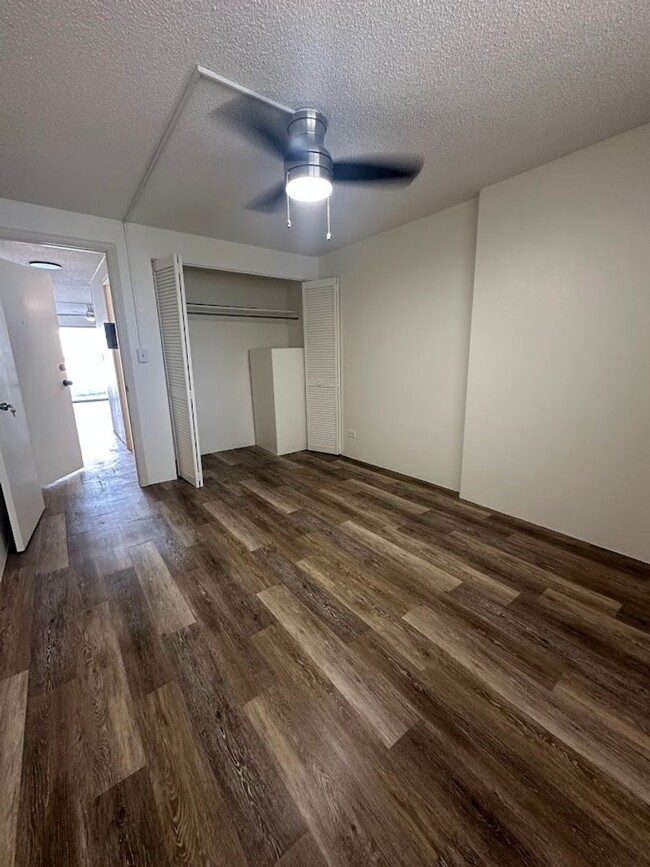 Building Photo - Waikiki Aloha Lani NEWLY RENOVATED 1 bed, ...