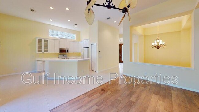 Building Photo - 7423 Riviera Cove