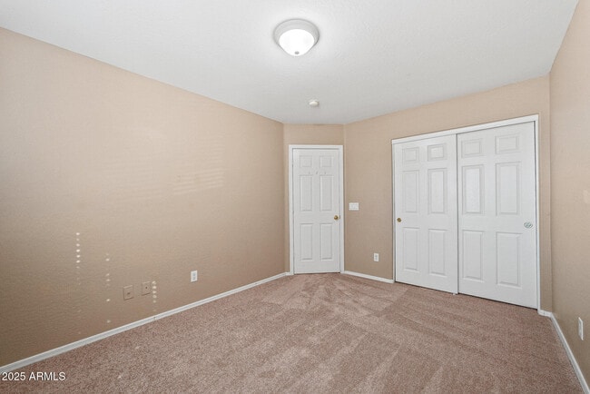 Building Photo - 863 S 239th Ln