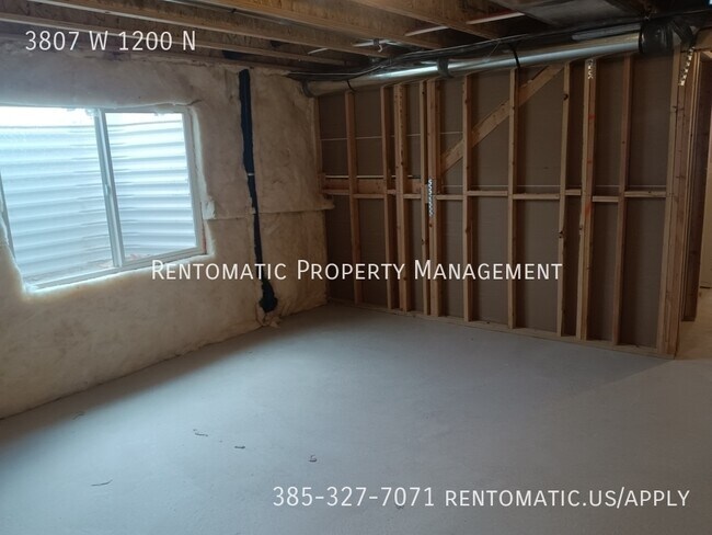 Building Photo - 3807 W 1200 N