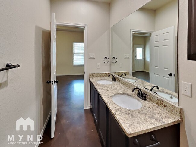 Building Photo - 209 Ragsdale Way