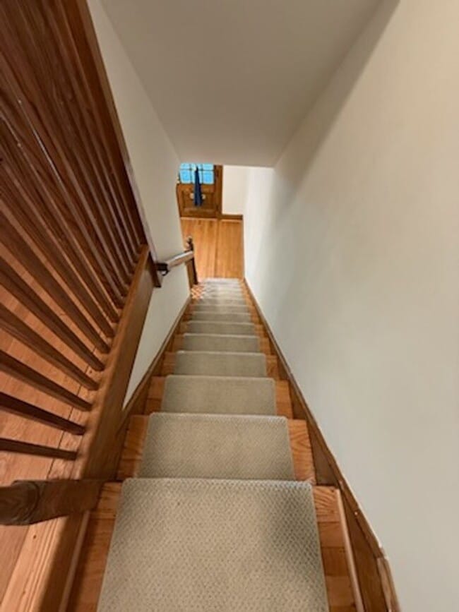 Building Photo - UPDATED 4/BR in Glover Park!