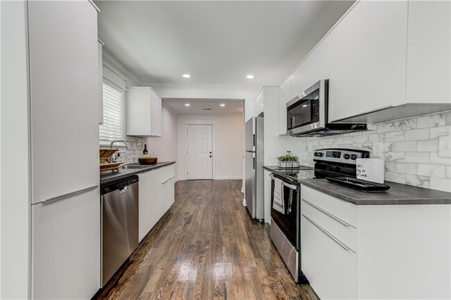 Building Photo - 456 Griffin St NW