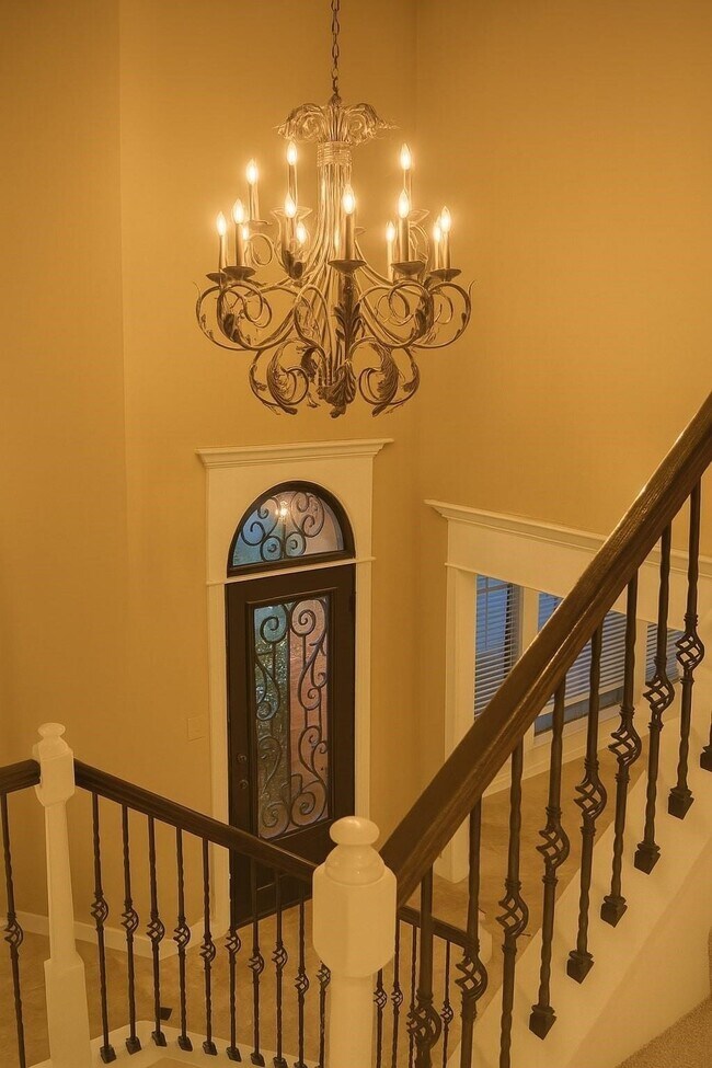 Building Photo - 4111 Rock Springs Dr