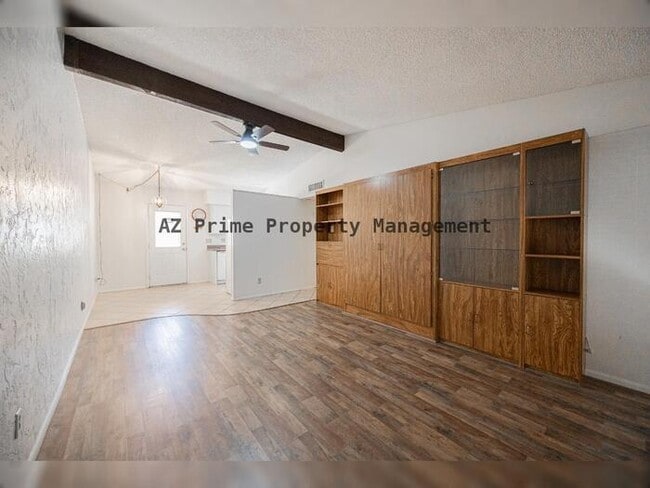 Building Photo - 609 S Power Rd