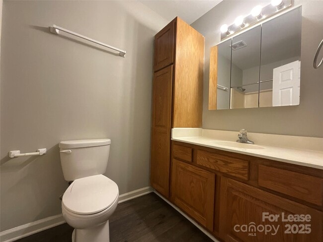 Building Photo - 10619 Wood Meadow Dr