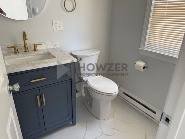 Building Photo - 4 Crescent