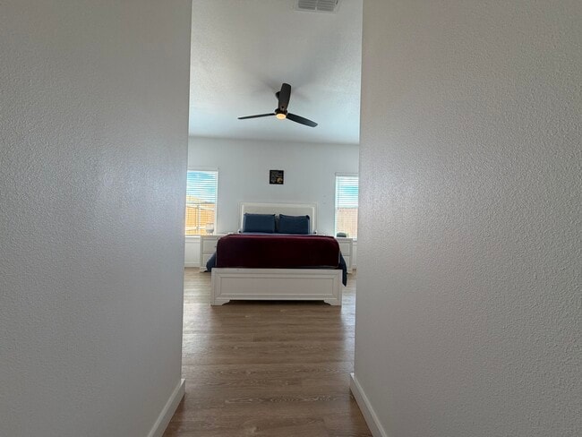 Building Photo - 5807 Virginia Ave