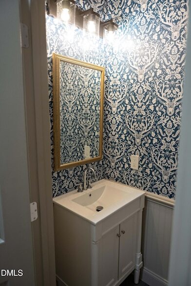 Building Photo - 6001 Brown Swiss Way