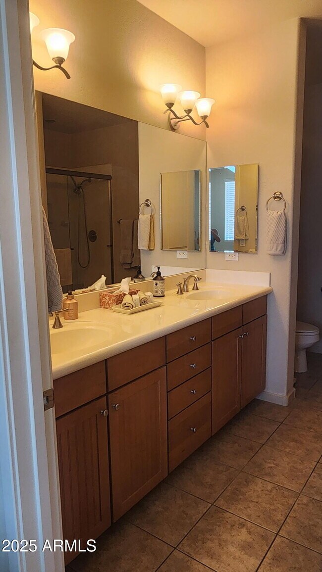 Building Photo - 14815 N Fountain Hills Blvd