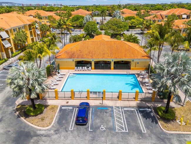 Building Photo - 7280 NW 114th Ave