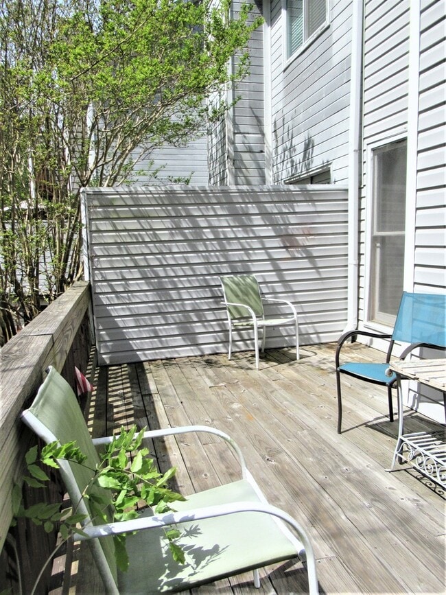 Building Photo - Home Available in Birmingham! Available to View Now! DEPOSIT PENDING!!!