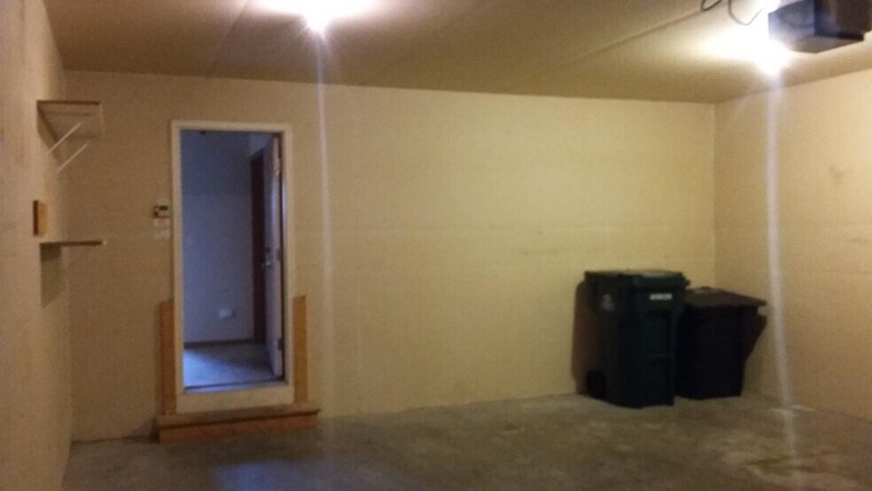 Insulated 2 Car Garage - 2306 Oliver Lane