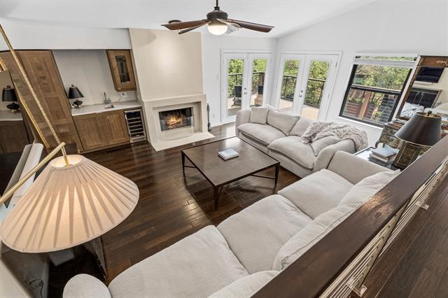 Building Photo - 6124 Summer Creek Cir