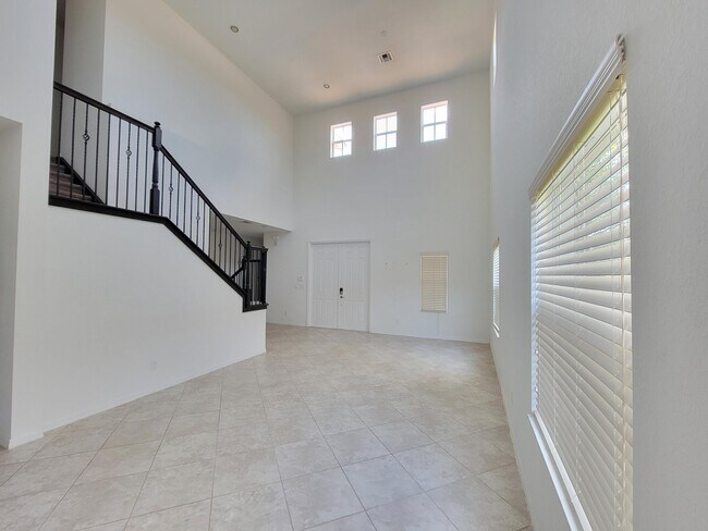 Building Photo - 183 Rudder Cay Way