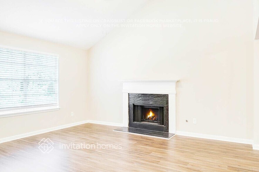 Building Photo - 2074 Shoals Way