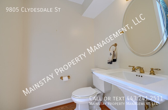 Building Photo - 9805 Clydesdale St