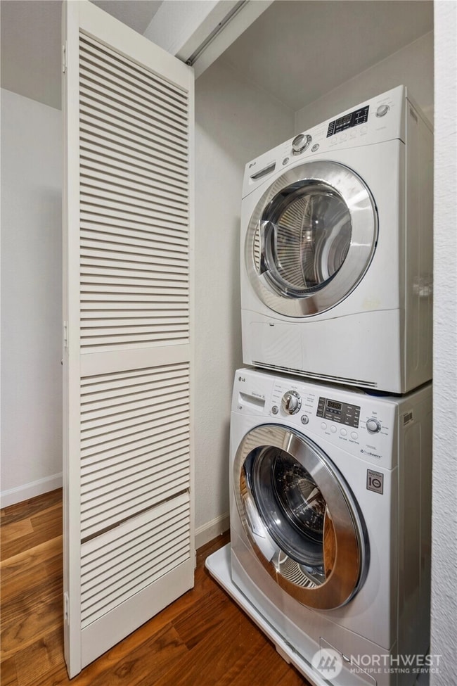 Building Photo - Spacious 2 bedroom 1 bath Magnolia