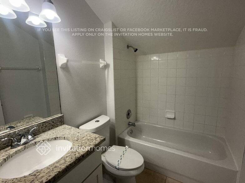 Building Photo - 643 Bridgeway Blvd