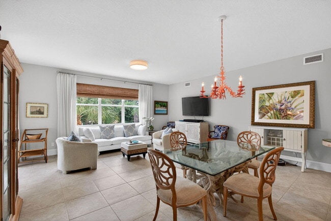 Building Photo - 834 Bay Colony Dr S