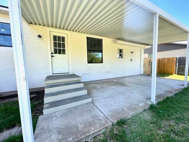 Building Photo - 2321 Glendale Dr