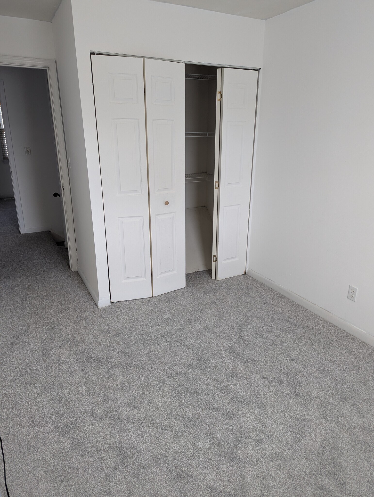 Building Photo - 3064 Comte Ct