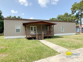Building Photo - 8415 Tortuga St