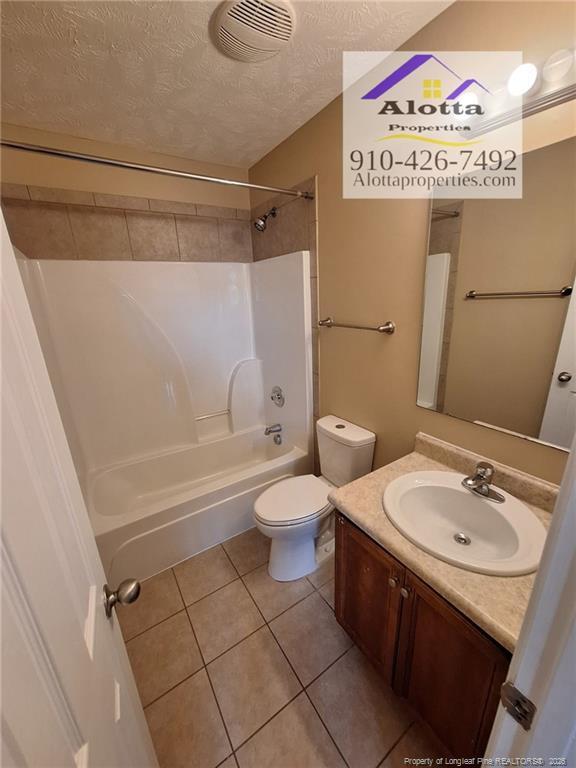 Building Photo - 133 Gallop Ct