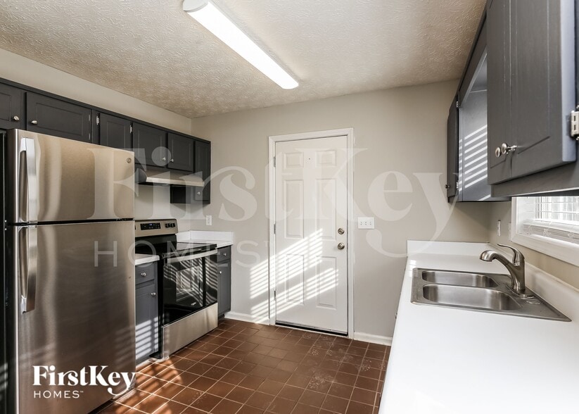 Building Photo - 5183 Sagewood Dr