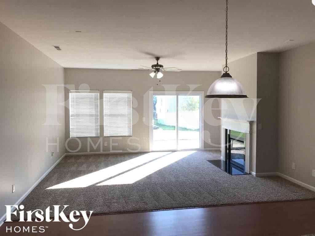 Building Photo - 15003 Cavanshire Trail