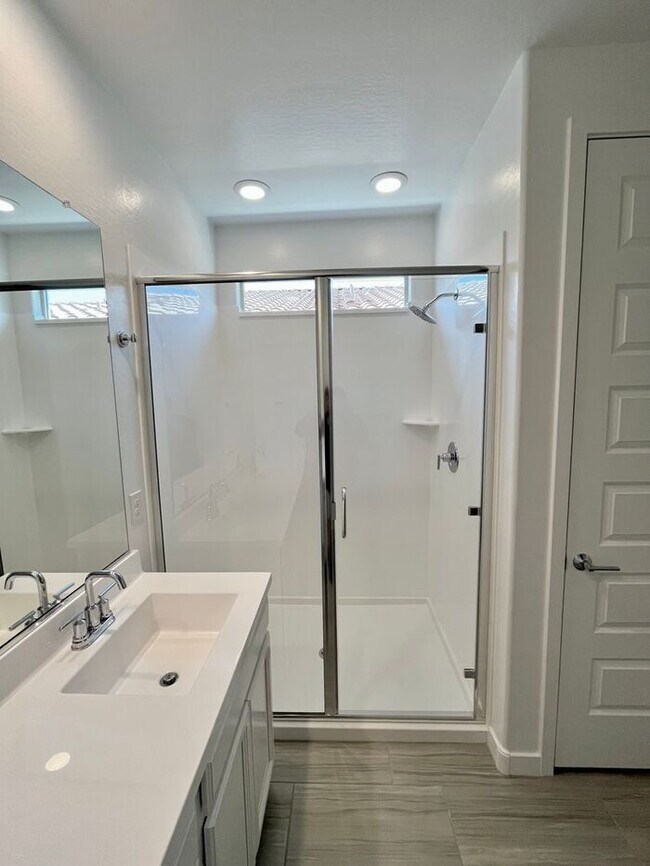 Building Photo - Available September 1st! Newly Built Smart...