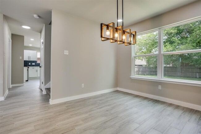 Building Photo - 517 Dusty Leather Ct