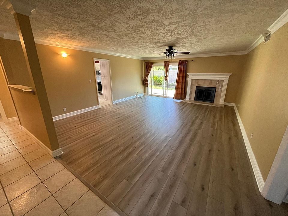 Building Photo - 4600 Guava Avenue