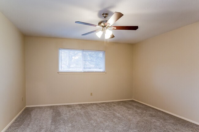 Building Photo - 22506 Spring Gate Dr