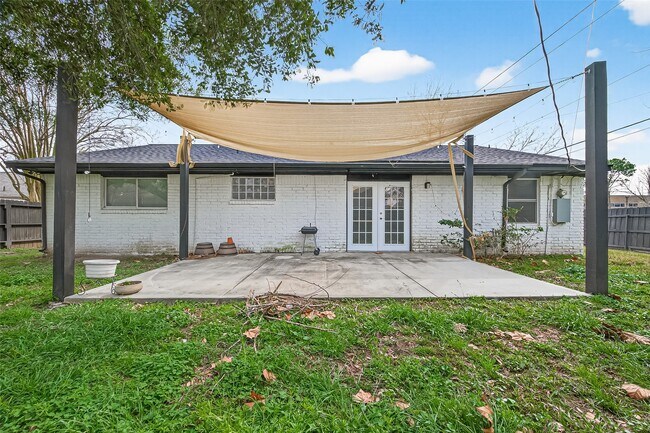 Building Photo - 9670 Judalon Ln