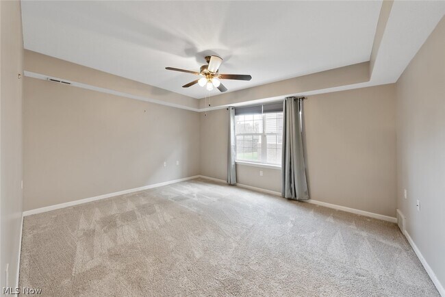 Building Photo - 11531 Riverview Ct