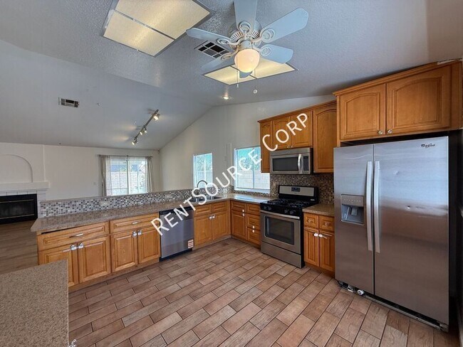 Building Photo - 40333 Argyle Ln