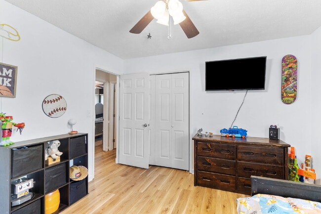 Building Photo - The Brookshire Home